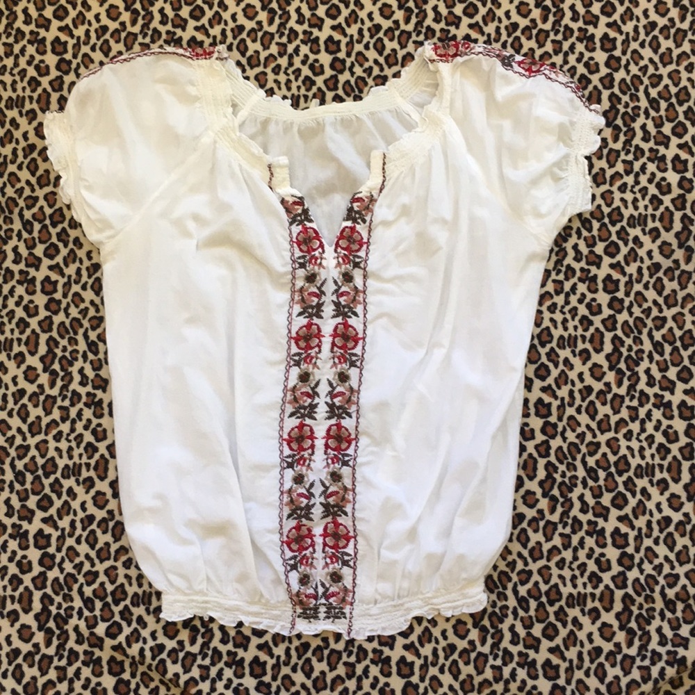 WHITE TOP - Picture 3 of 8